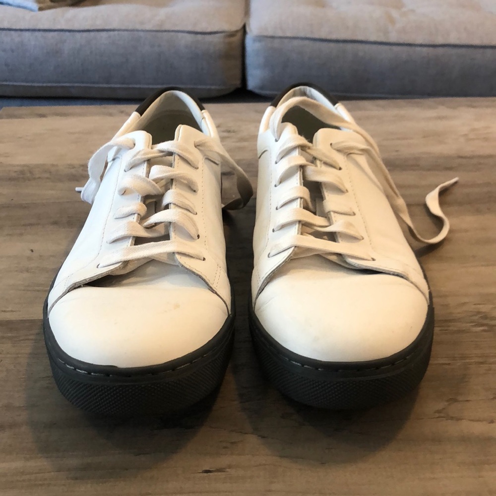 Vince Men’s Low Top Leather Sneaker